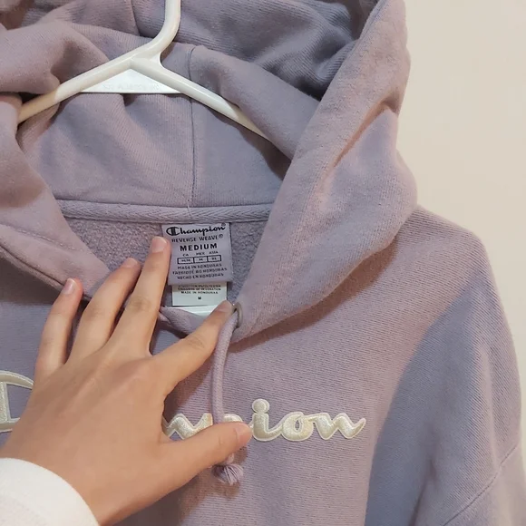 Champion light purple hoodie, size small (S) - Picture 2 of 7